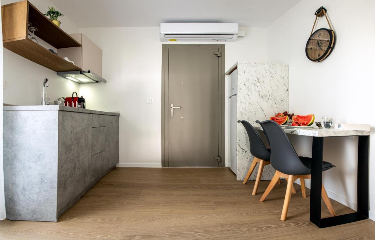 Gaia Maisonettes Nea Kallikrateia Экстерьер фото